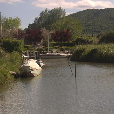 Chalet Sul Trasimeno SantʼArcangelo Exterior foto